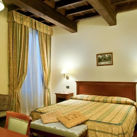 Corte Estense Hotel 4*