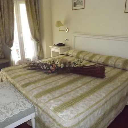 Corte Estense 4* Феррара