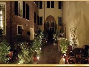 Corte Estense Hotel 4*