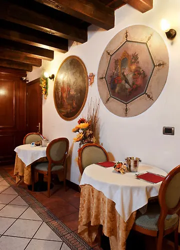 Corte Estense Отель Феррара